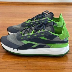 (NEW) REEBOK Legacy 83